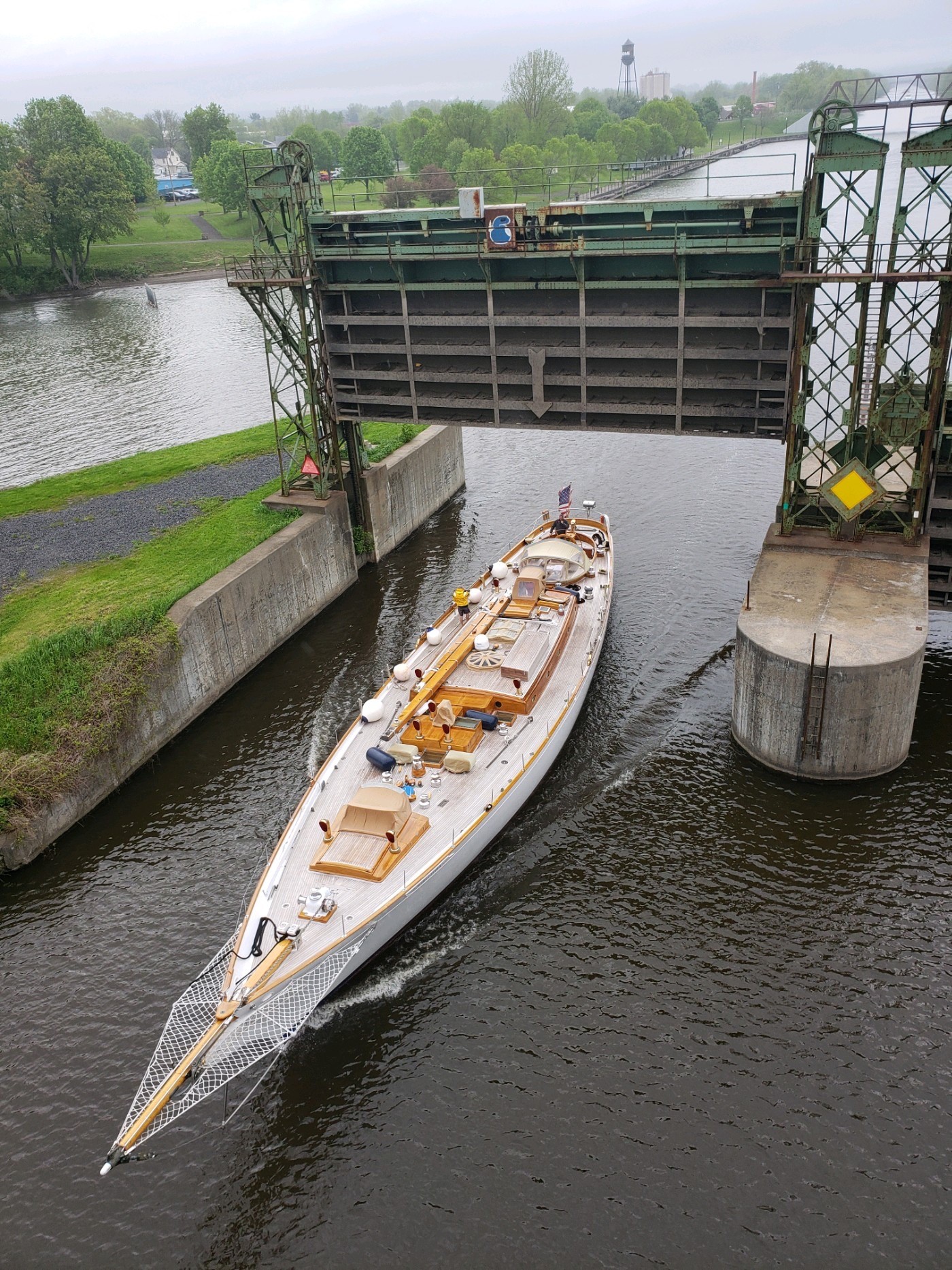 Modern Materials Maintain Classic Look with help from BSI Rigging ...