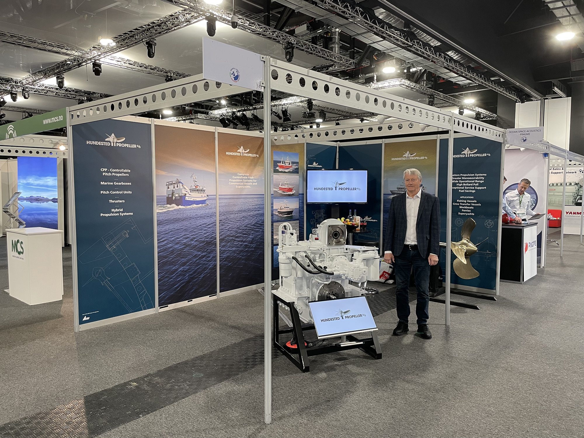 Talk with hundested at exhibitions in 2024